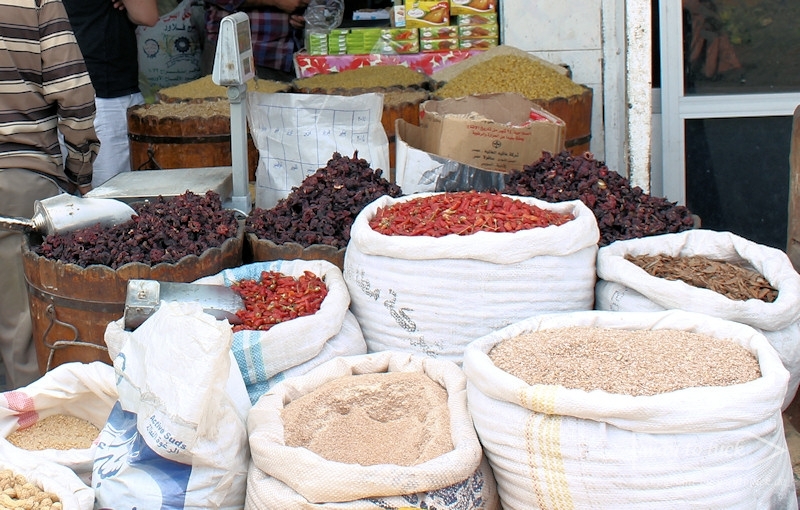 Gewürze auf dem einheimischen Markt in Hurghada